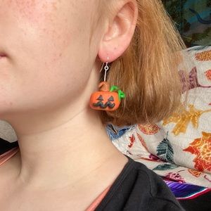 Handmade Pumpkin clay earrings🎃